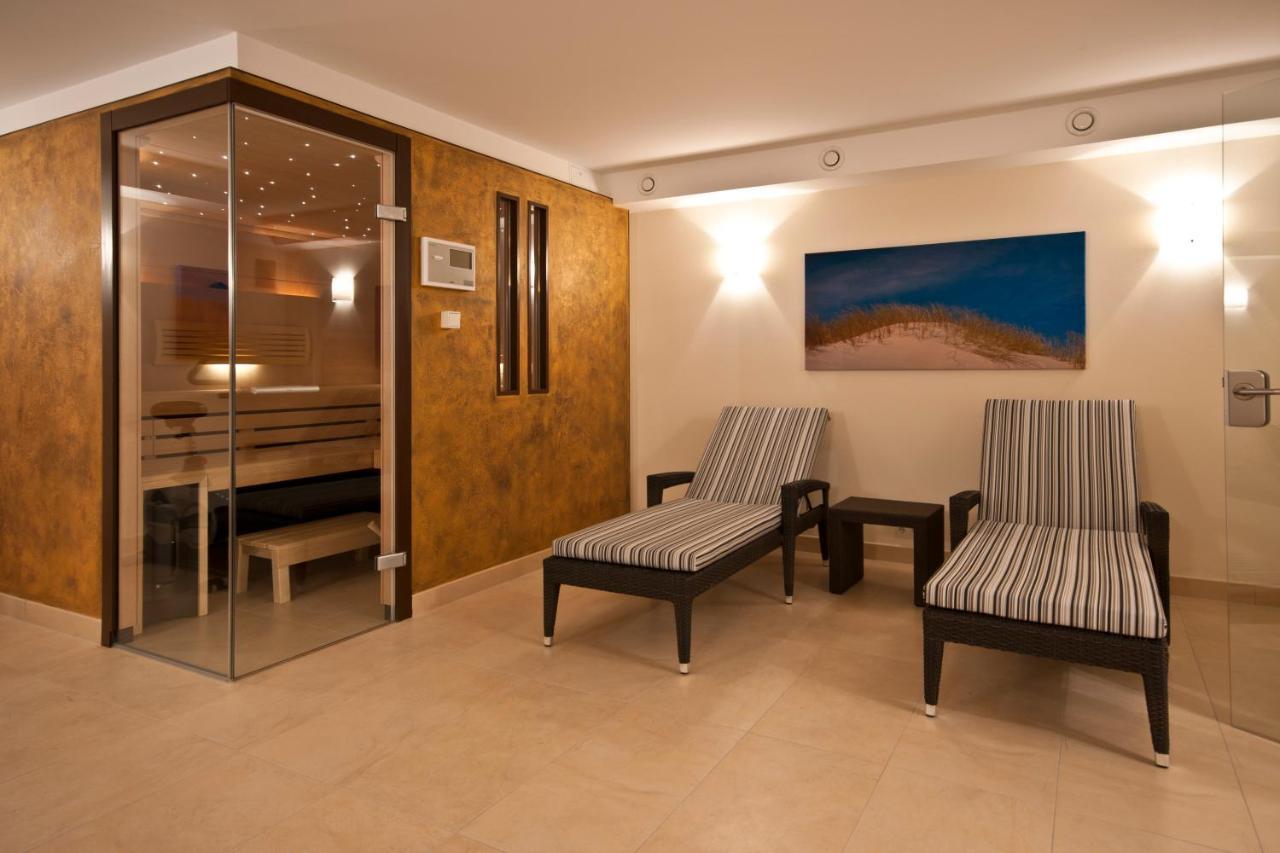 Ostsee Lodges Mit Wellnessbereich Timmendorfer Strand Buitenkant foto