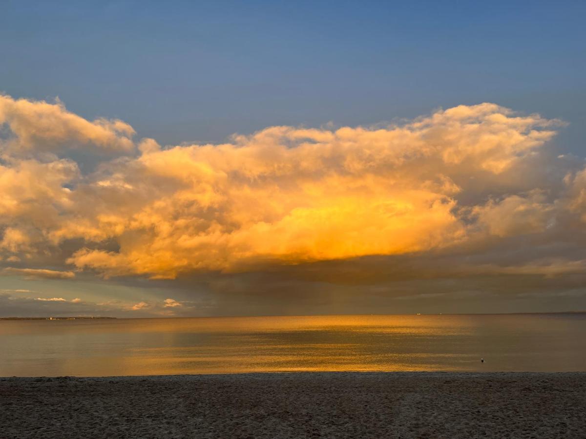 Ostsee Lodges Mit Wellnessbereich Timmendorfer Strand Buitenkant foto